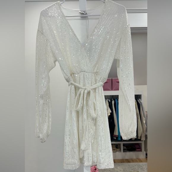 NWT Princess Polly Dancing Queen Mini Dress White US 2 / AU 6 White - Picture 2 of 4